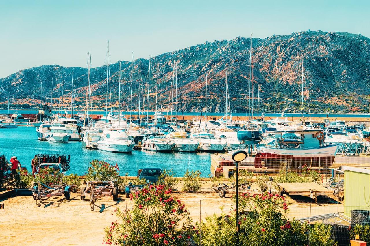 Home Vicinissima Alle Favolose Spiagge Di Villasimius Bagian luar foto
